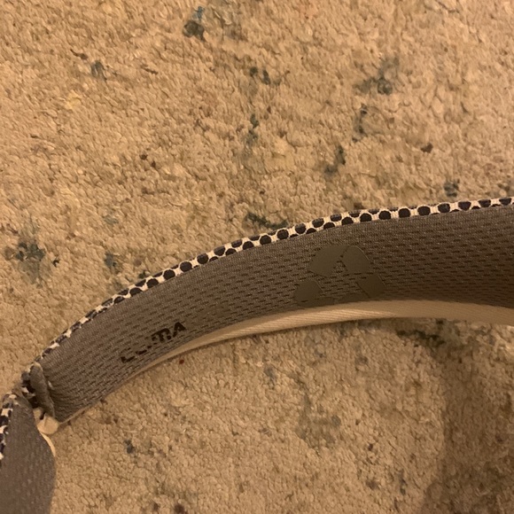 Adidas Womens Visor - Picture 2 of 5